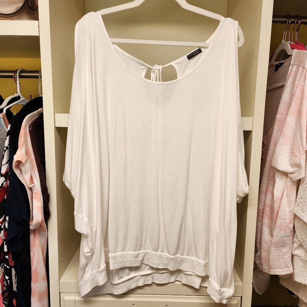 Venus White Batwing Cold Shoulder T-shirt